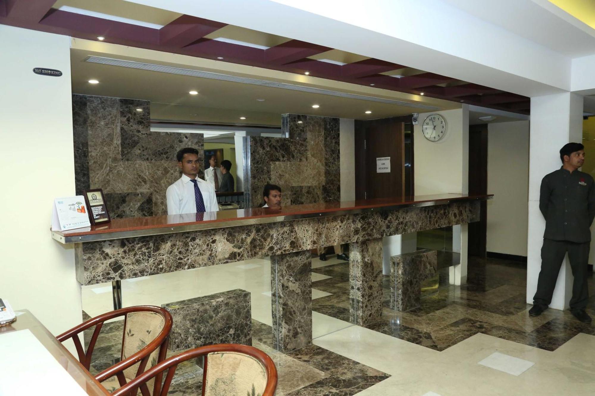 Palette Hotel Nisarga By Sunday Μποπάλ Εξωτερικό φωτογραφία